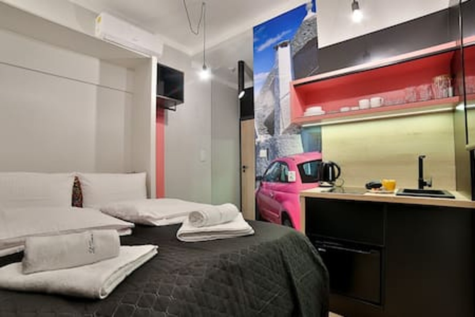 D. Saint Thomas Corner - Old Town Apartment