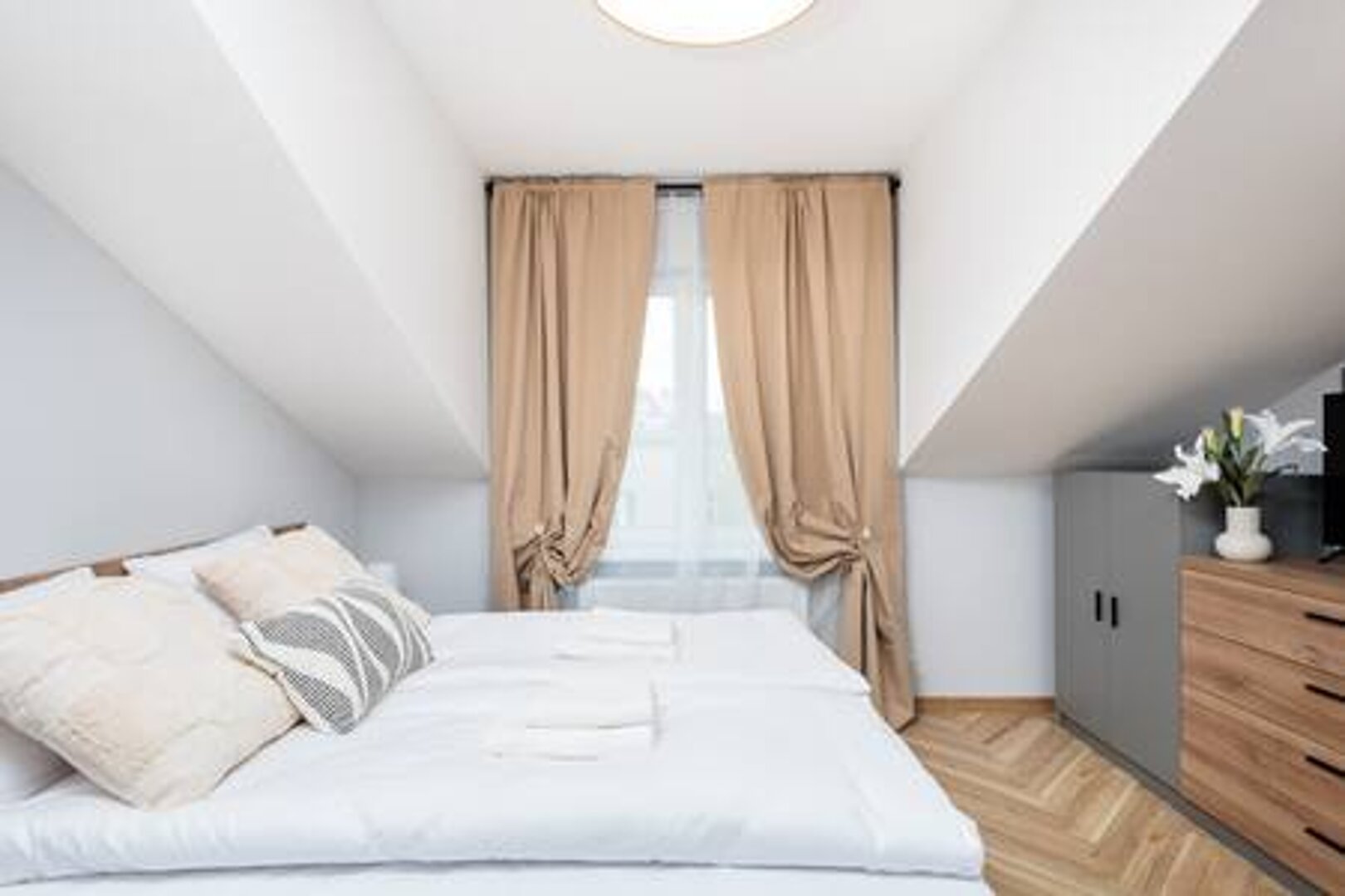 A6. Modern Comfort | Langiewicza Apartment