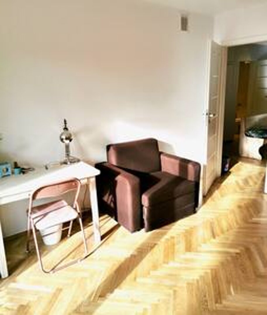 UPSTAIRS MANAGEMENT sp. z o.o. - 20