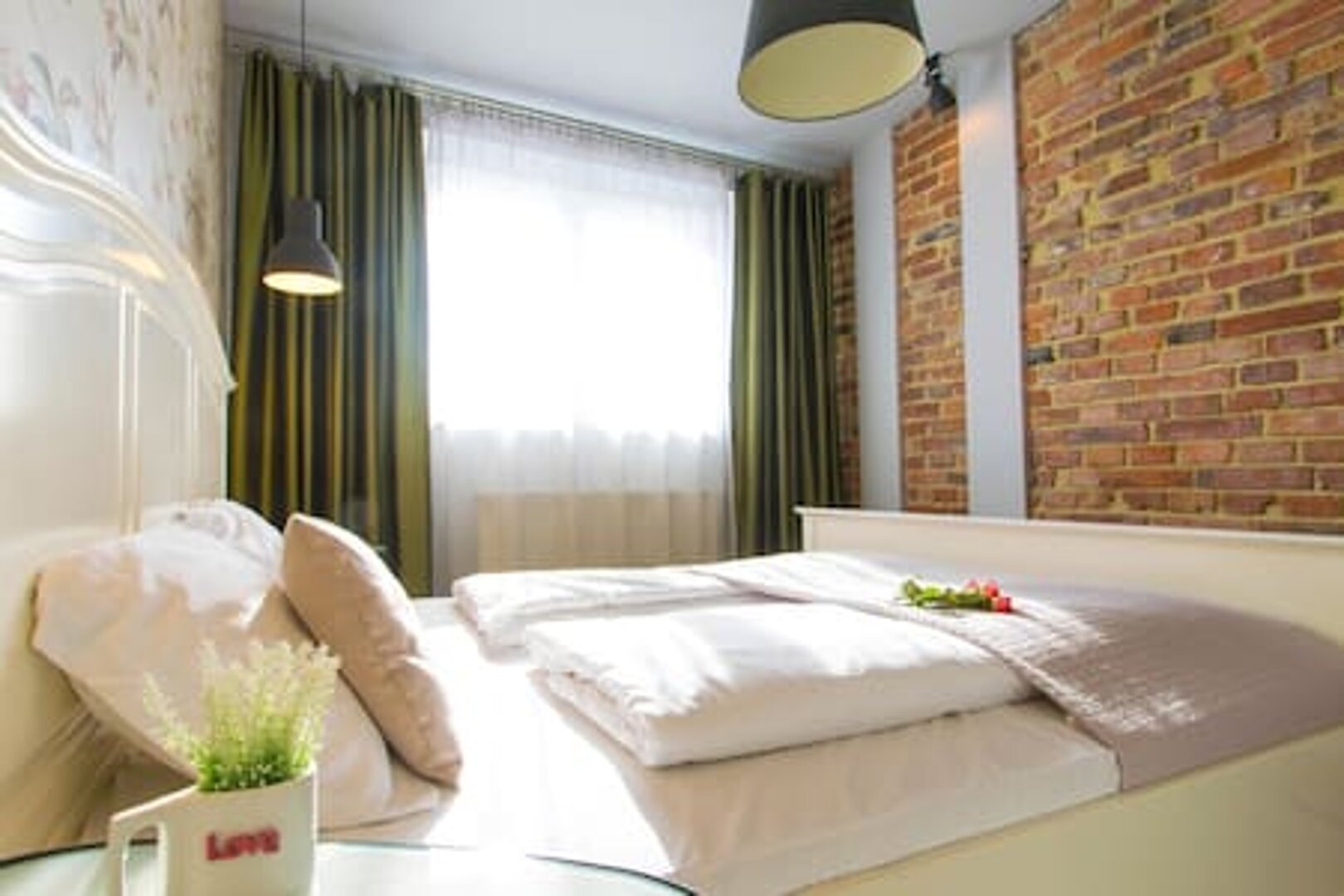 11. Krupnicza Modern Old Town Apartments