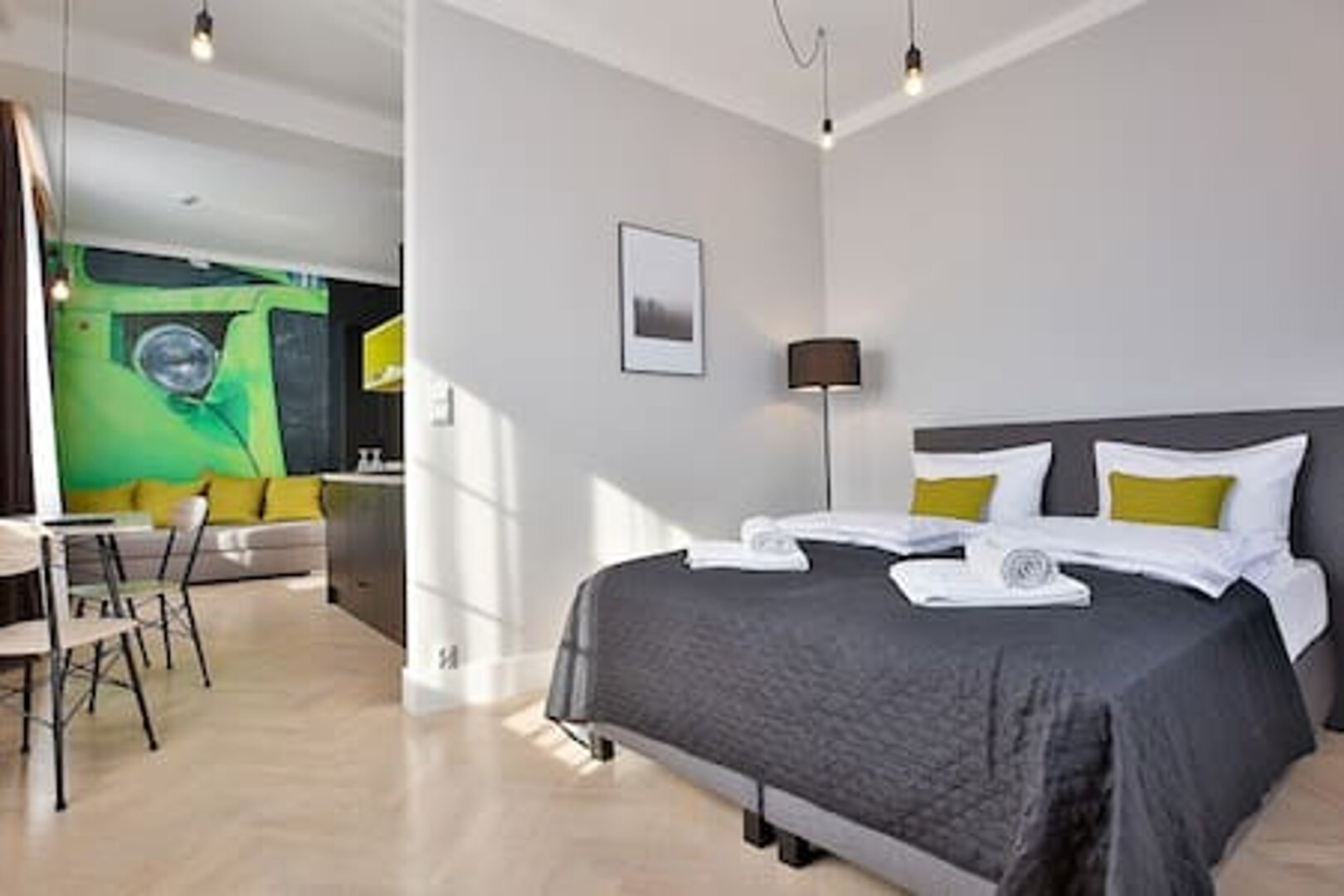 B0. Saint Thomas Corner - Old Town Apartment